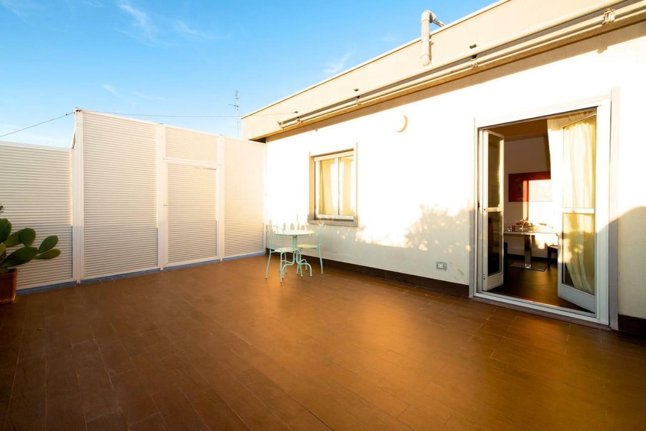 Casa Turati Apartment Bari Bagian luar foto